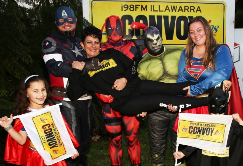 Local postie Mary walks to help i98fm Illawarra Convoy support local families